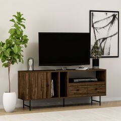 Beria T002 Ceviz Renkli Modern TV Sehpası – Metal Ayaklı Raflı ve Çekmeceli TV Sehpası